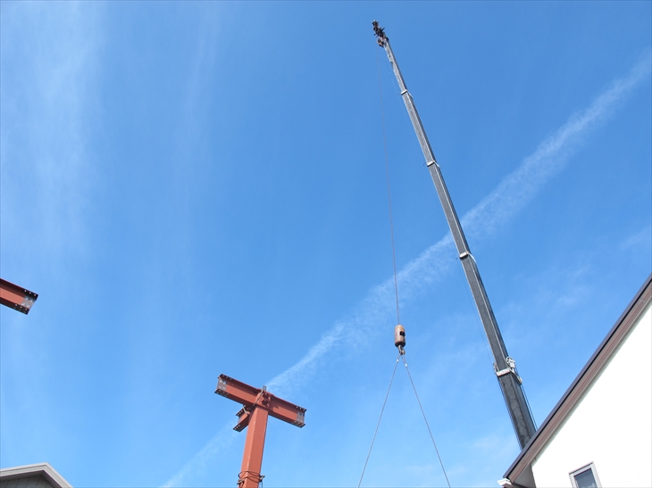 重量鉄骨の家建て方